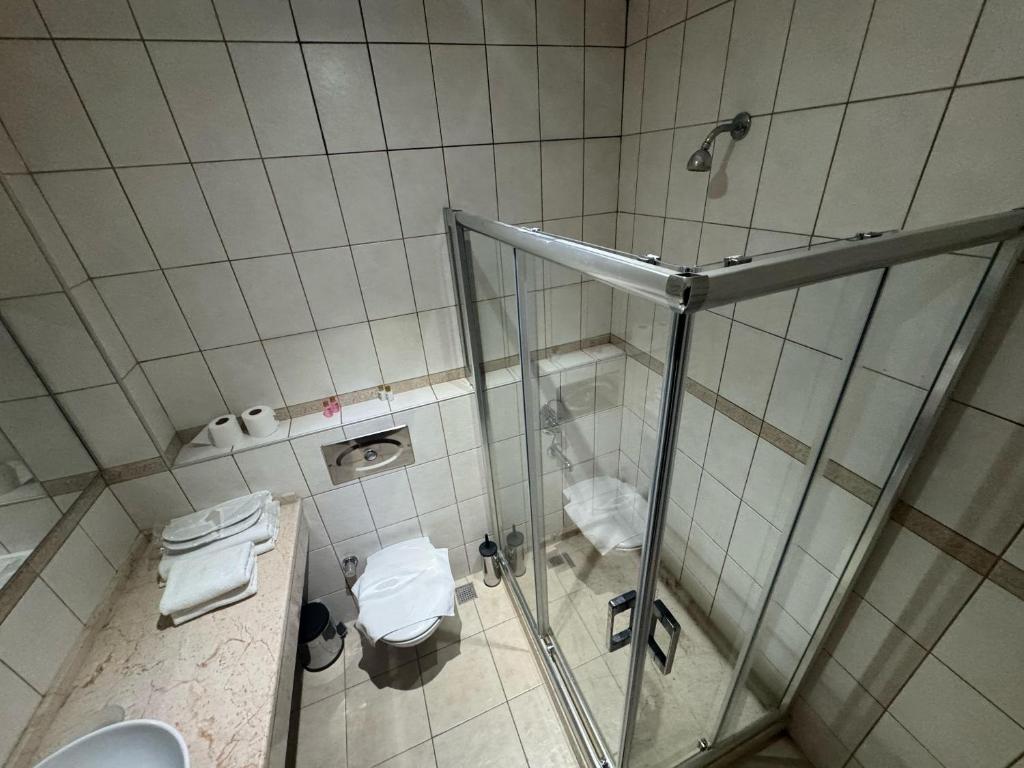Family Rooms 12